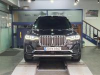 BMW X7 xDrive 40i Design Pure Excellence 6인승 