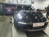 포르쉐 911 카레라 4 GTS 
